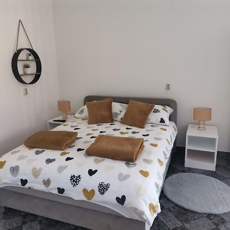 Lucija Διαμέρισμα Gospić Εξωτερικό φωτογραφία